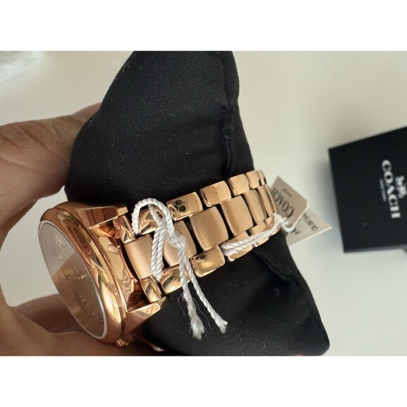 Coach Women\ display picture 3